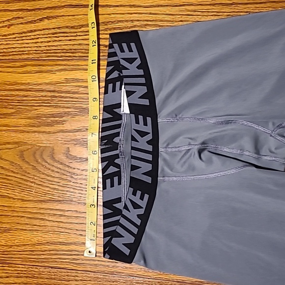 Nike Compression Pants - Girls XL - Picture 5 of 8
